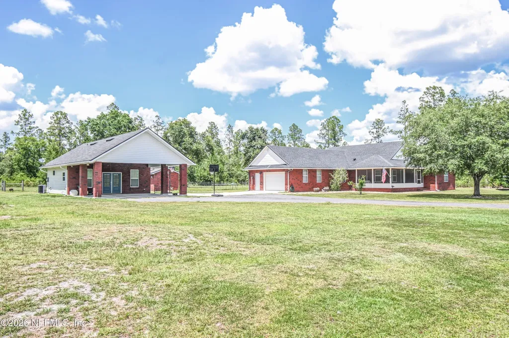 11485 Peacock Creek Road Glen St. Mary FL 32040
