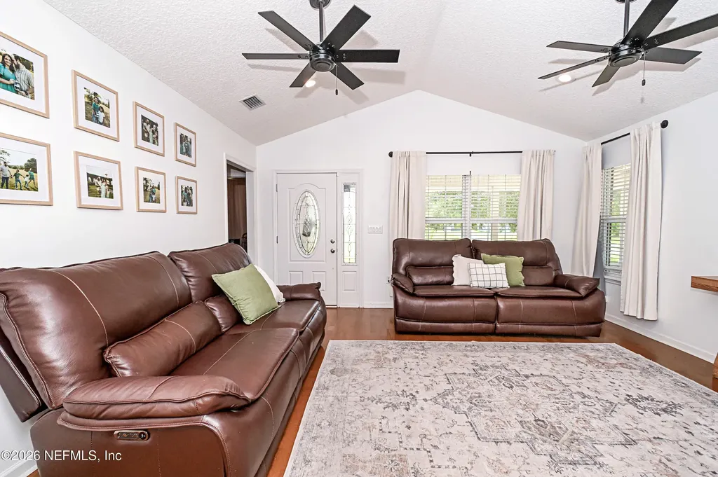 11485 Peacock Creek Road Glen St. Mary FL 32040