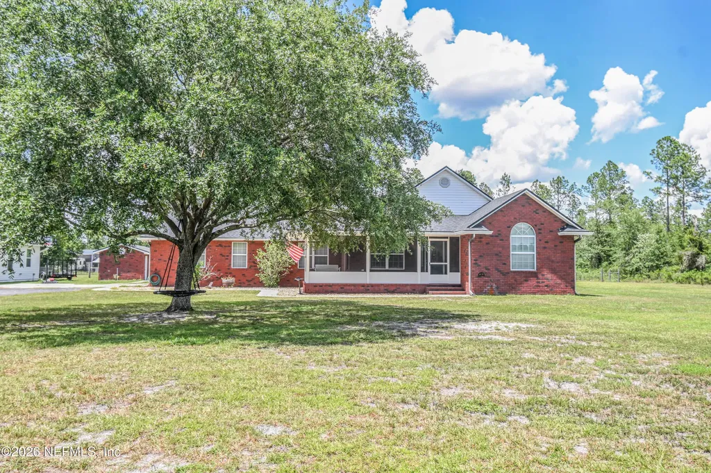 11485 Peacock Creek Road Glen St. Mary FL 32040