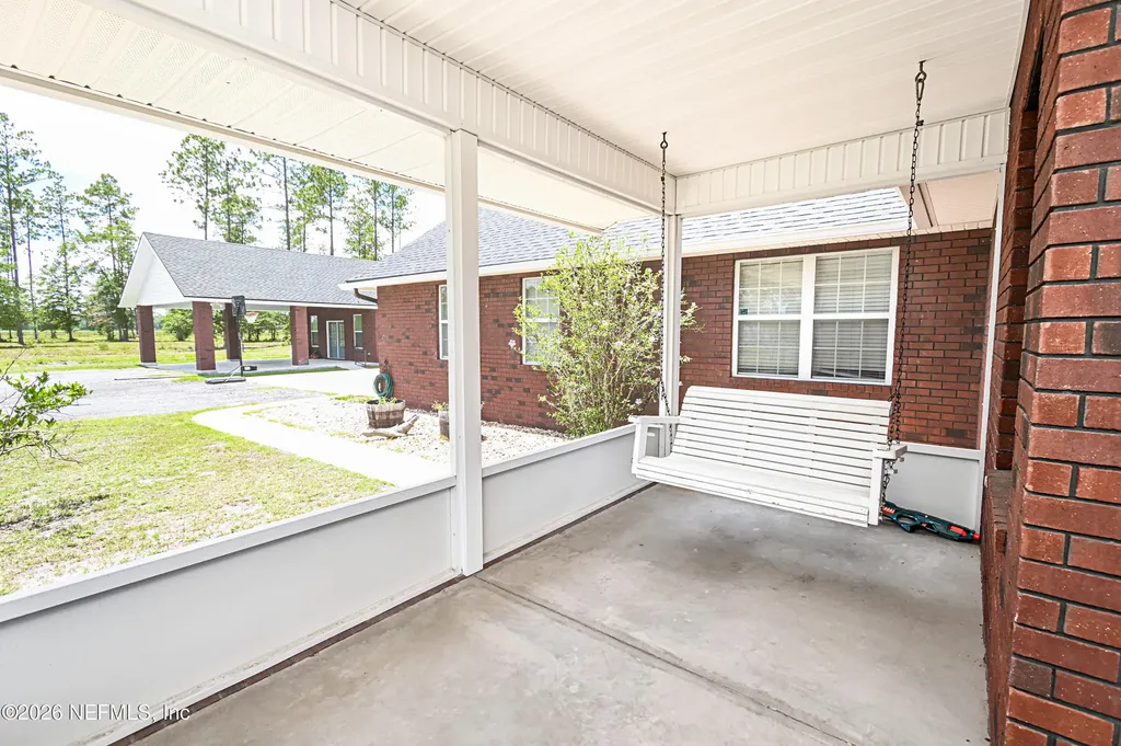 11485 Peacock Creek Road Glen St. Mary FL 32040