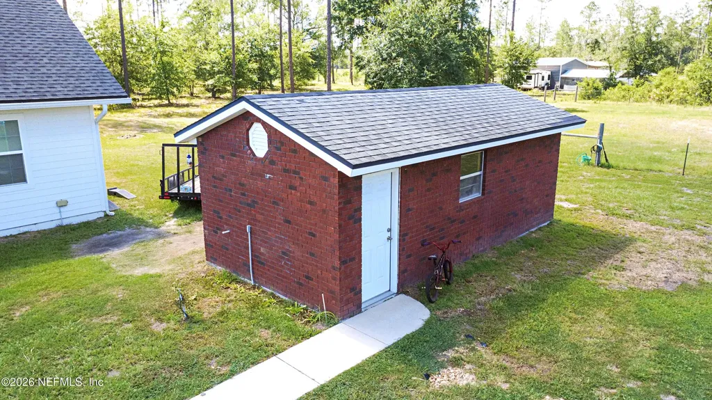 11485 Peacock Creek Road Glen St. Mary FL 32040