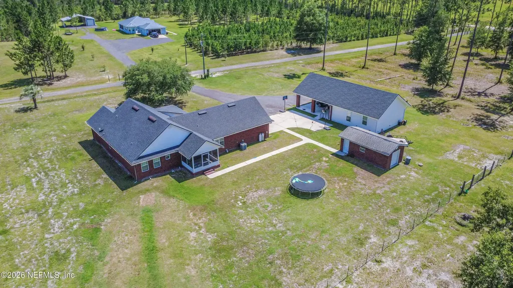 11485 Peacock Creek Road Glen St. Mary FL 32040