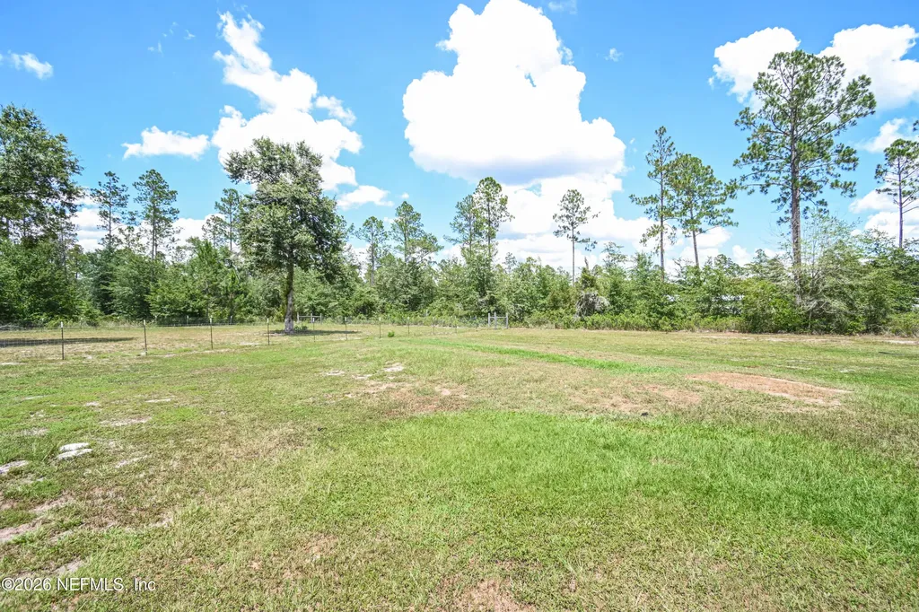 11485 Peacock Creek Road Glen St. Mary FL 32040