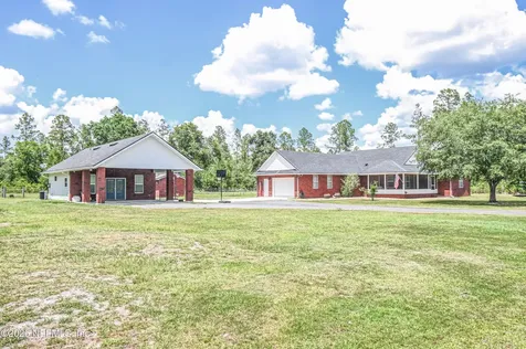 11485 Peacock Creek Road Glen St. Mary FL 32040