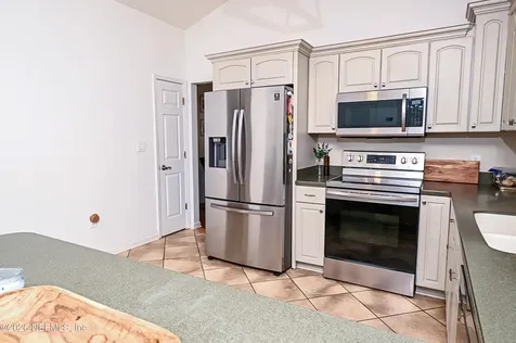 11485 Peacock Creek Road Glen St. Mary FL 32040