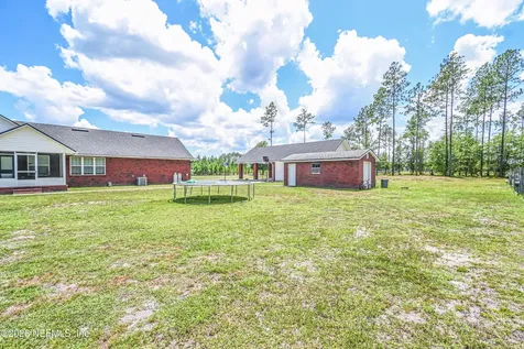 11485 Peacock Creek Road Glen St. Mary FL 32040