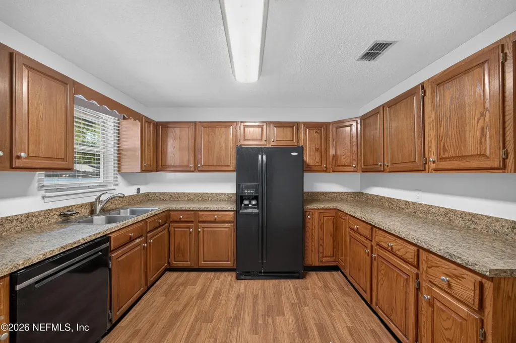 892 Branscomb Road Green Cove Springs FL 32043