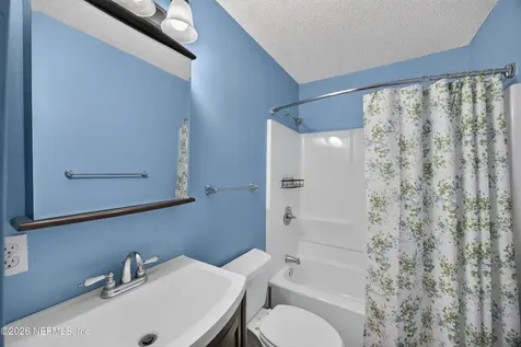 892 Branscomb Road Green Cove Springs FL 32043
