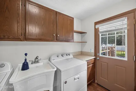 892 Branscomb Road Green Cove Springs FL 32043