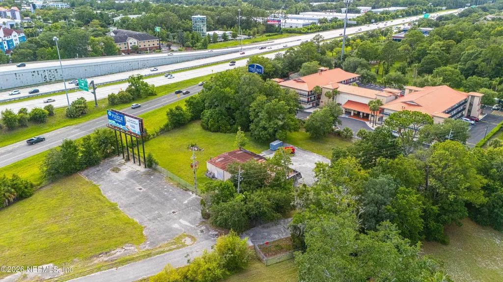 4402 Old Salisbury Road Jacksonville FL 32216