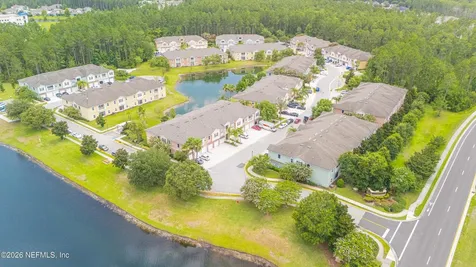 201 Larkin Place St. Johns FL 32259