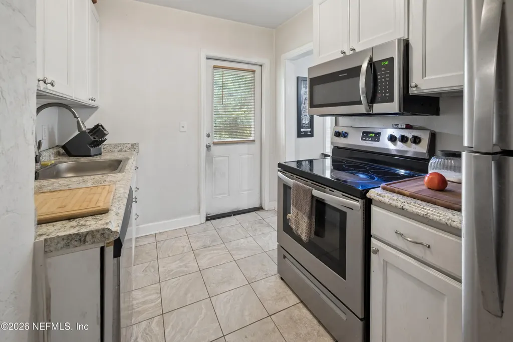 137 W Washington Street Starke FL 32091