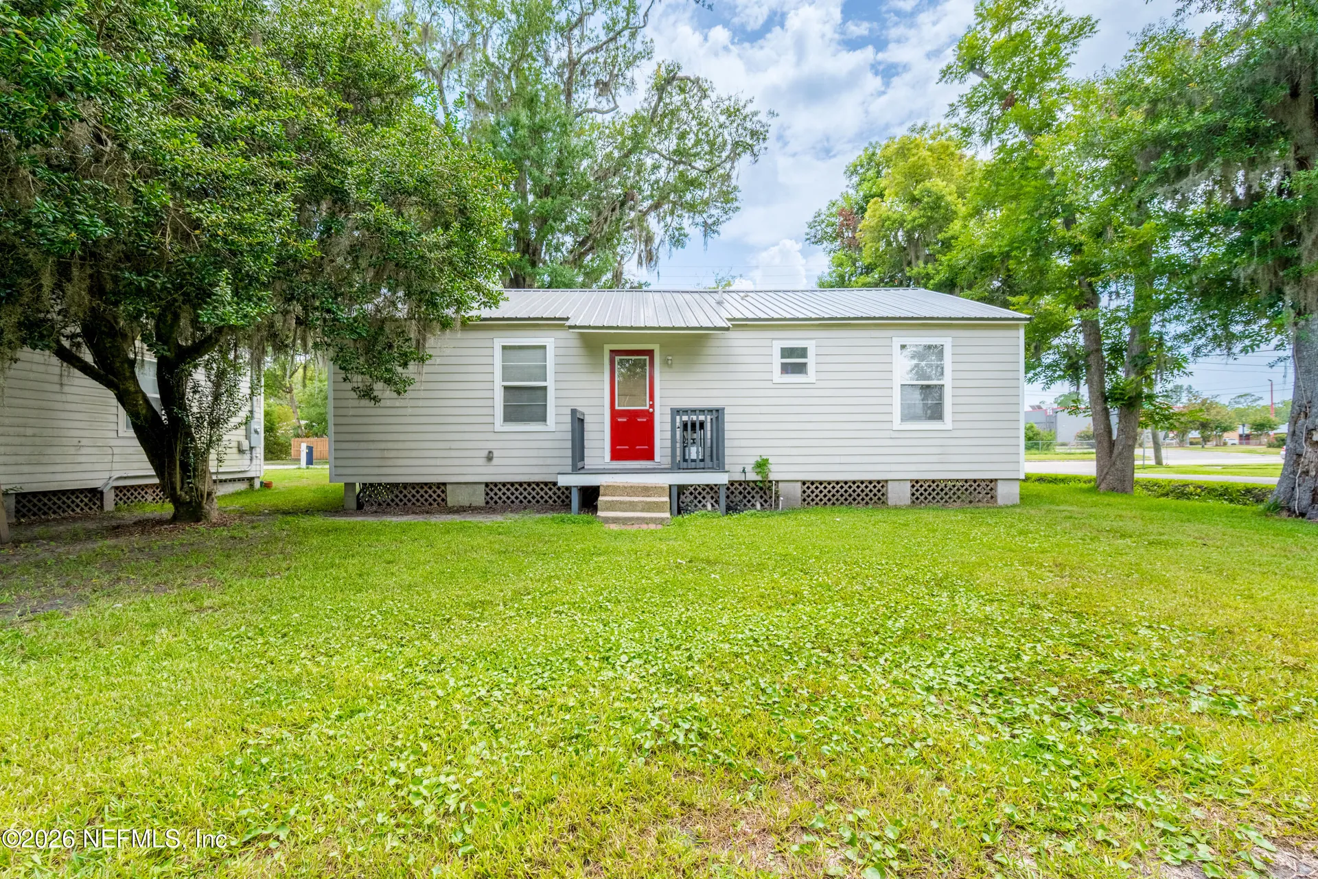 137 W Washington Street Starke FL 32091