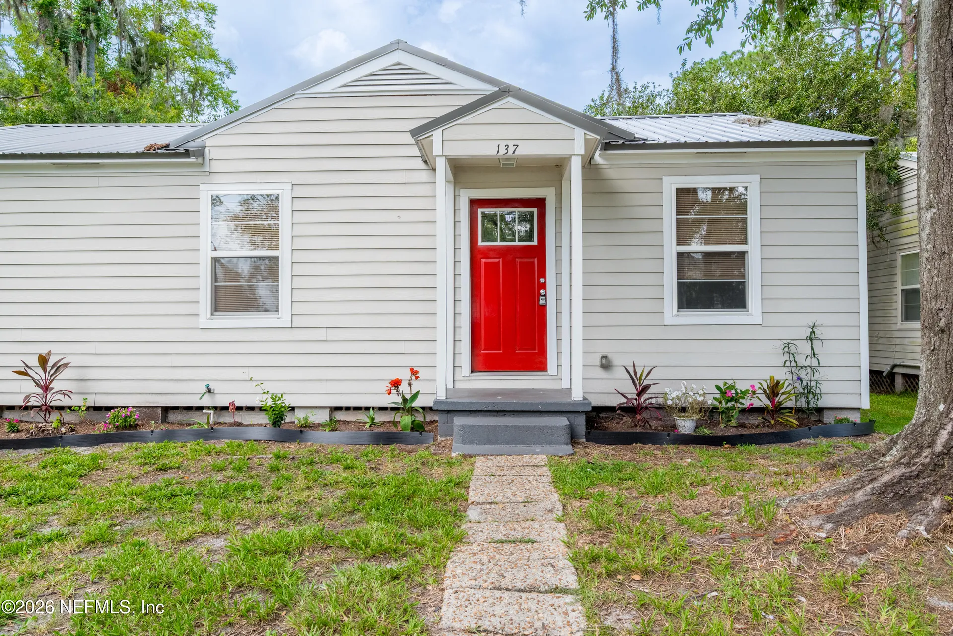 137 W Washington Street Starke FL 32091