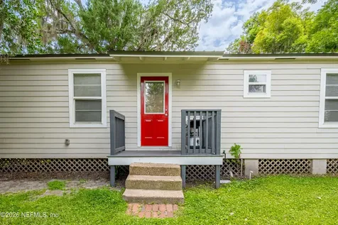 137 W Washington Street Starke FL 32091