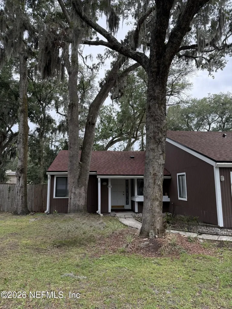 4836 Beacon Drive W Jacksonville FL 32225