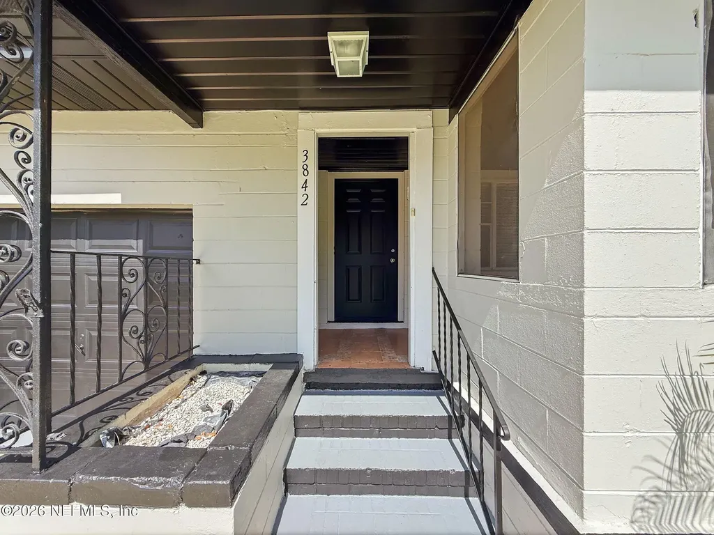 3842 Anvers Boulevard Jacksonville FL 32210