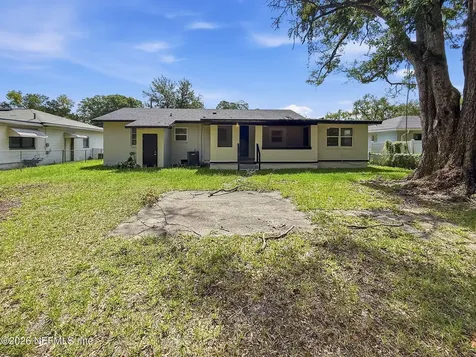 3842 Anvers Boulevard Jacksonville FL 32210