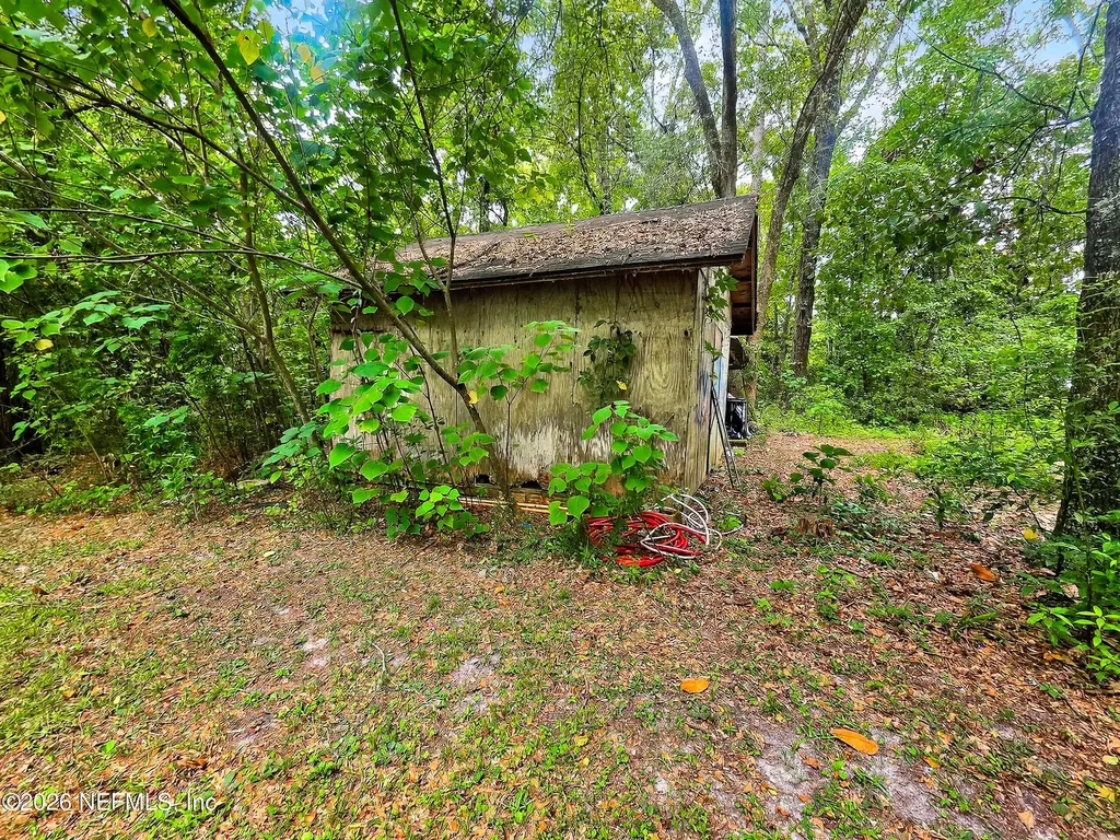 9332 Cedar Road Macclenny FL 32063