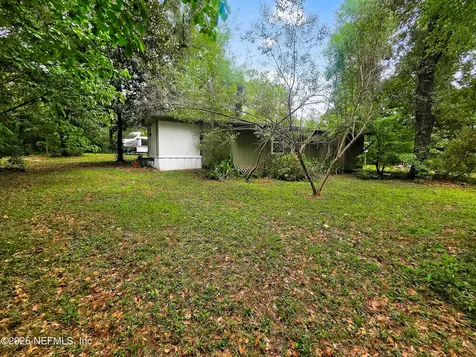9332 Cedar Road Macclenny FL 32063