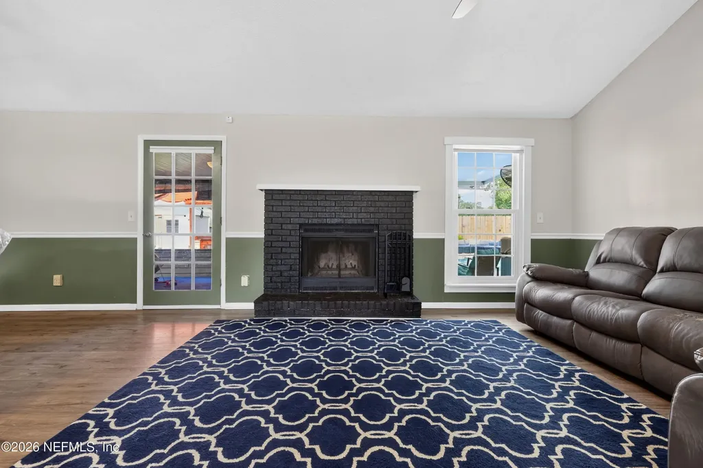 2084 Broad Oak Drive Jacksonville FL 32225