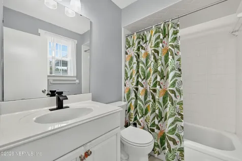 2084 Broad Oak Drive Jacksonville FL 32225