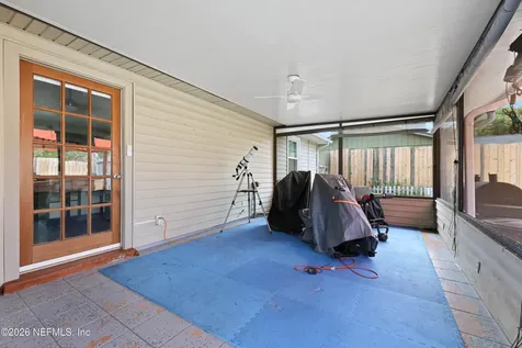 2084 Broad Oak Drive Jacksonville FL 32225