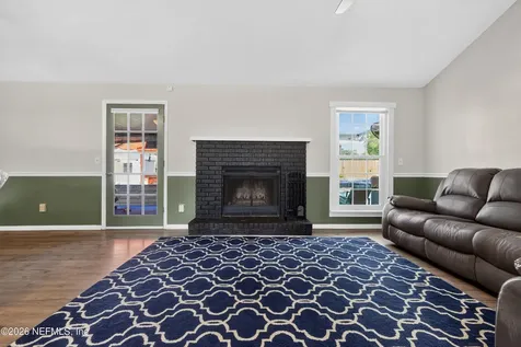 2084 Broad Oak Drive Jacksonville FL 32225