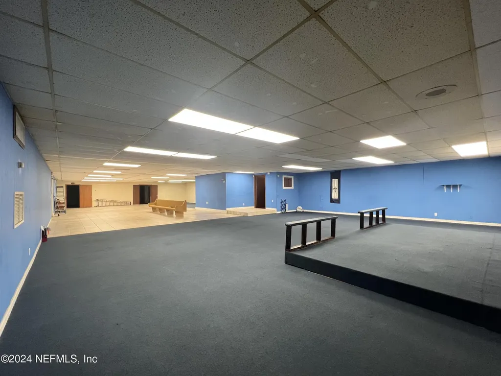 1239 Rogero Road Jacksonville FL 32211