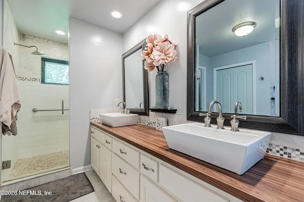 12231 Dividing Oaks Trail E Jacksonville FL 32223