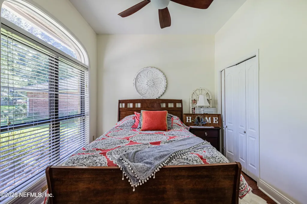 12231 Dividing Oaks Trail E Jacksonville FL 32223