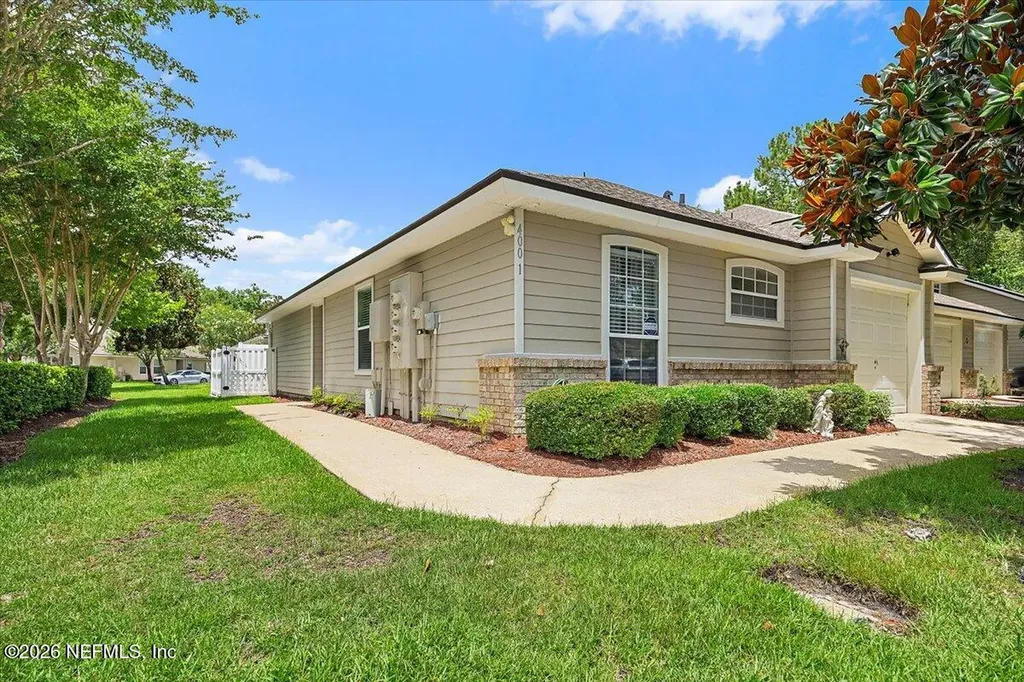 400 N Steel Bridge Road St. Johns FL 32259