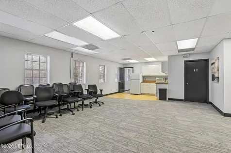 4455 Baymeadows Road Jacksonville FL 32217