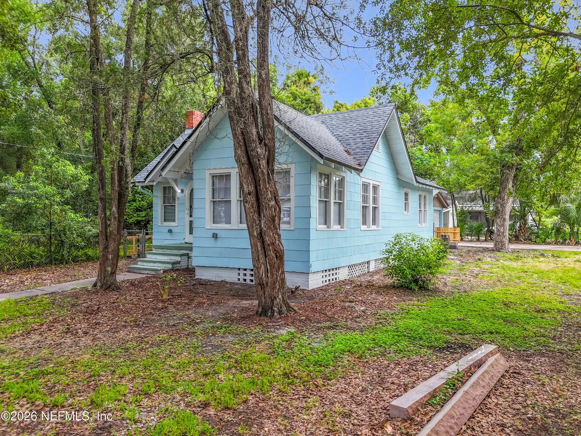 153 E 43rd Street E Jacksonville FL 32208