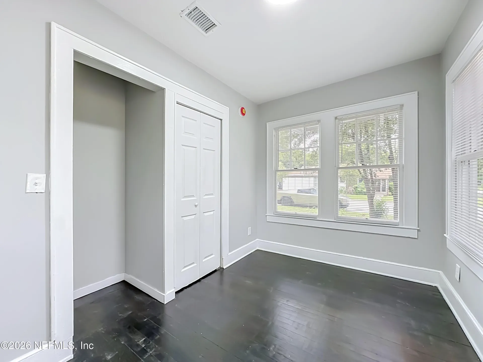 153 E 43rd Street E Jacksonville FL 32208