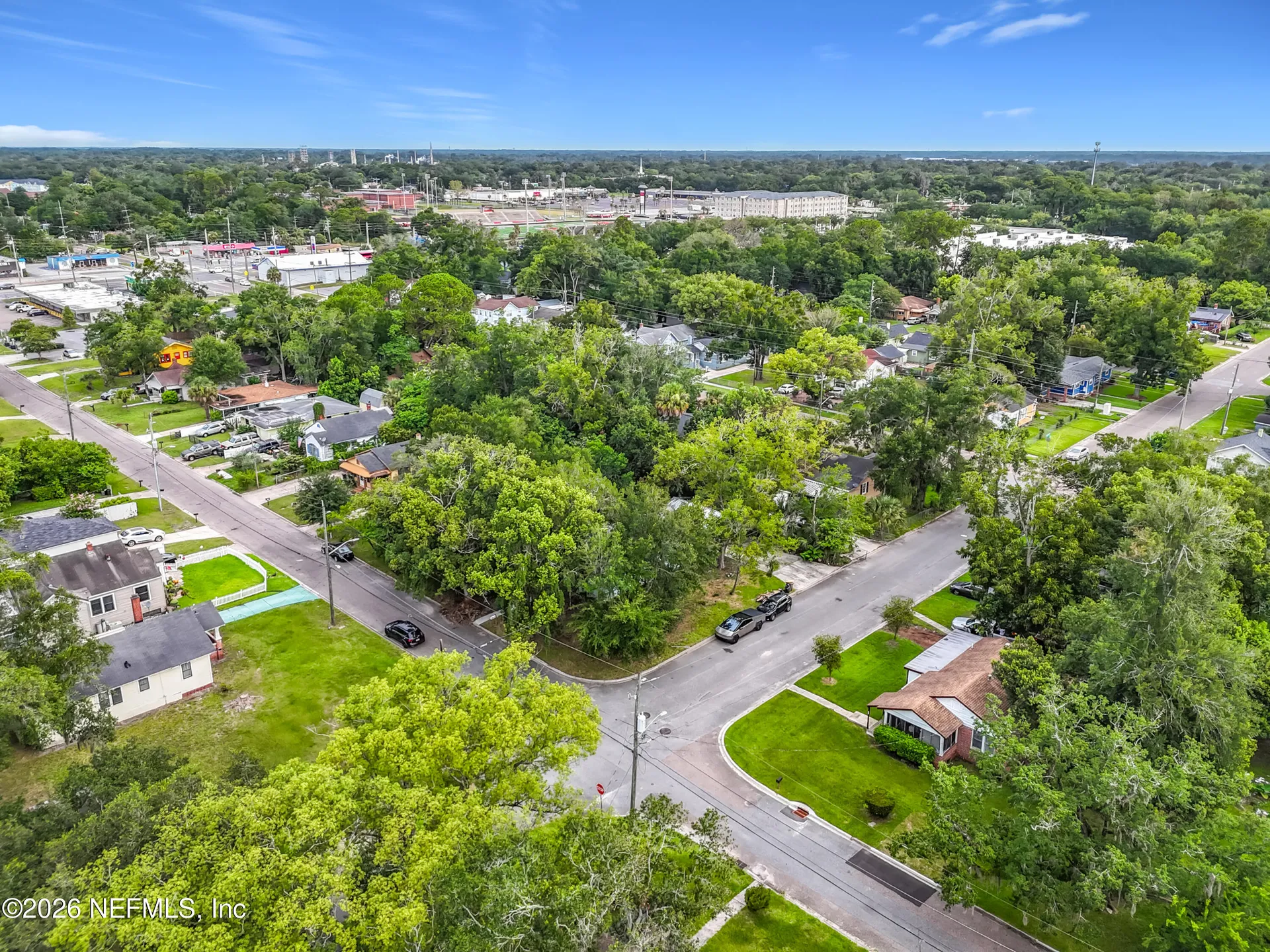 153 E 43rd Street E Jacksonville FL 32208