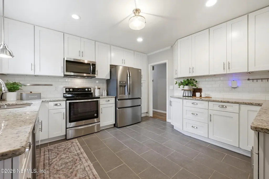 4385 Worth Drive E Jacksonville FL 32207
