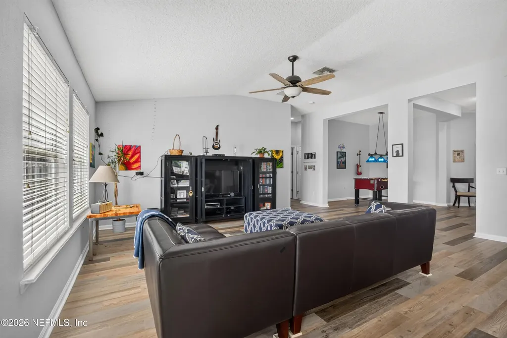 2065 Creekmont Drive Middleburg FL 32068