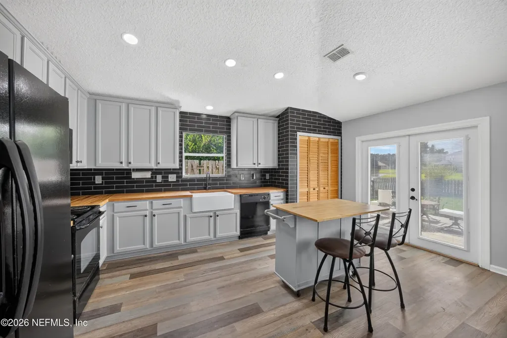 2065 Creekmont Drive Middleburg FL 32068