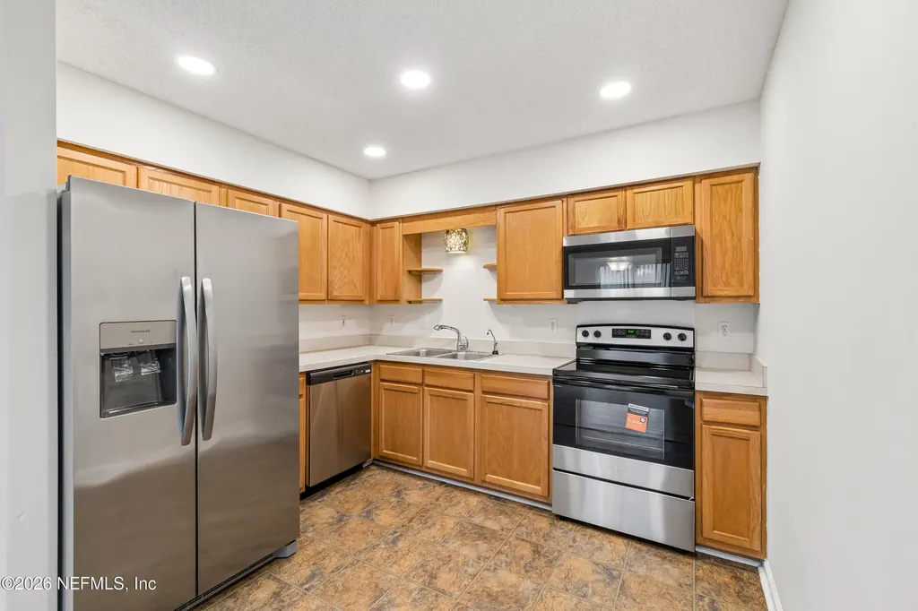 5635 Ellis Trace Drive Jacksonville FL 32205