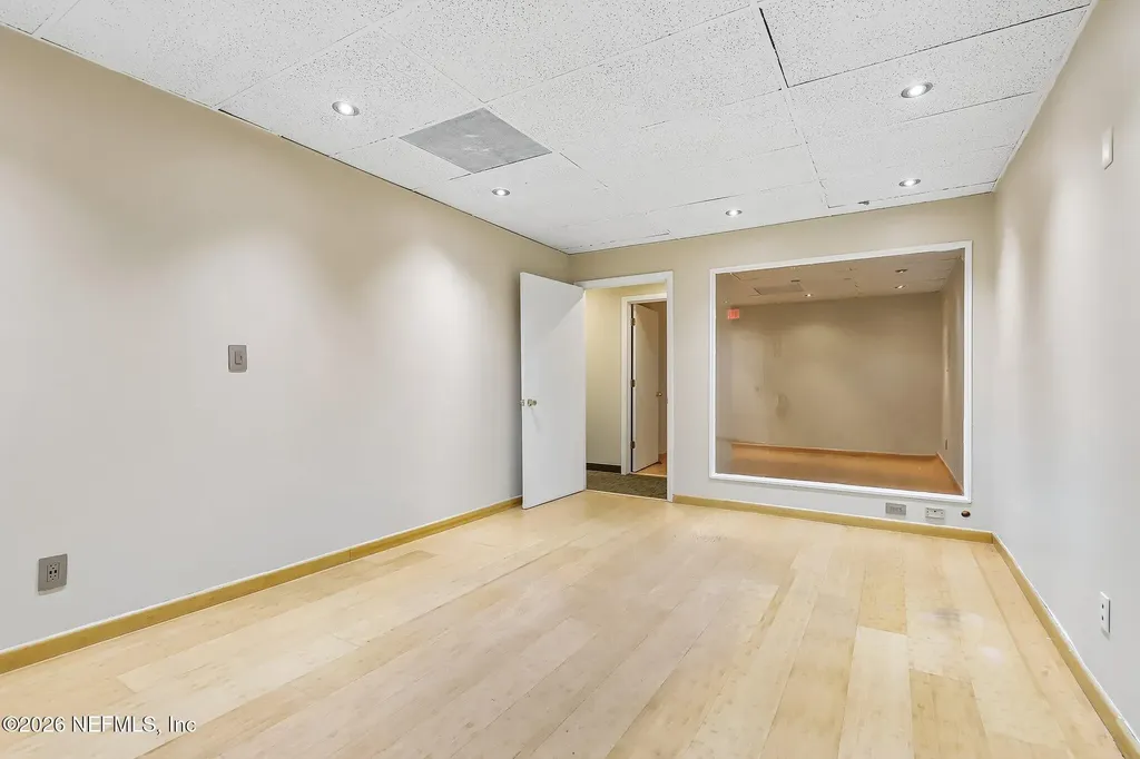 4455 Baymeadows Road Jacksonville FL 32217