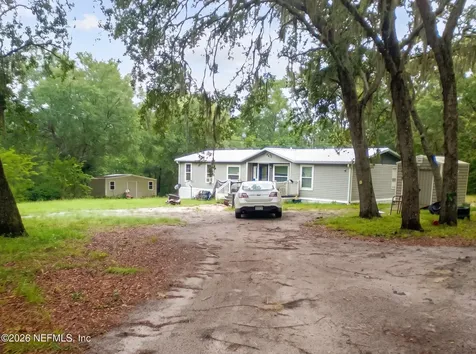 408 Rhode Island Avenue Satsuma FL 32189