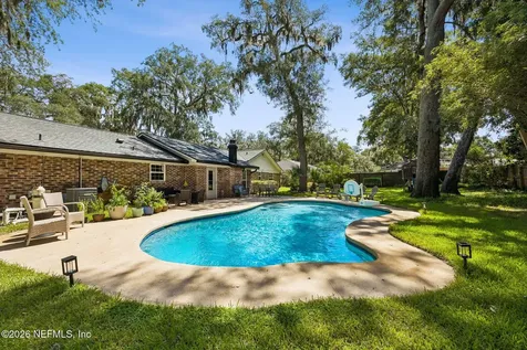 4533 Monument Point Circle Jacksonville FL 32225