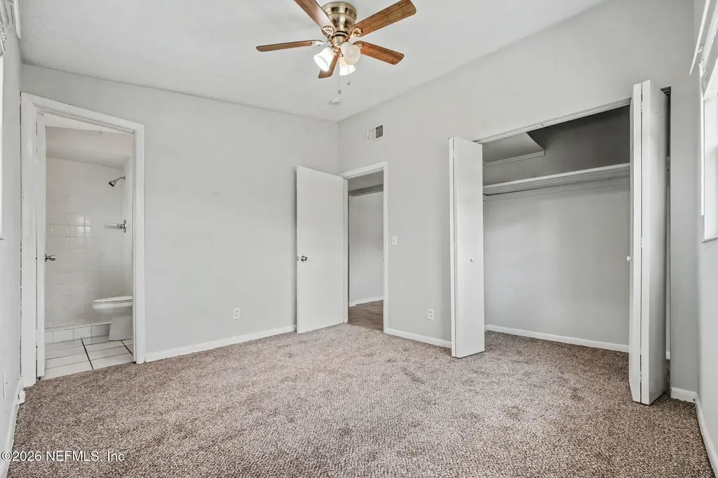 919 Crest Drive E Jacksonville FL 32221