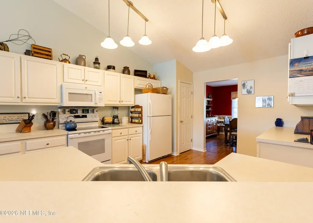 556 Whitfield Road Jacksonville FL 32221