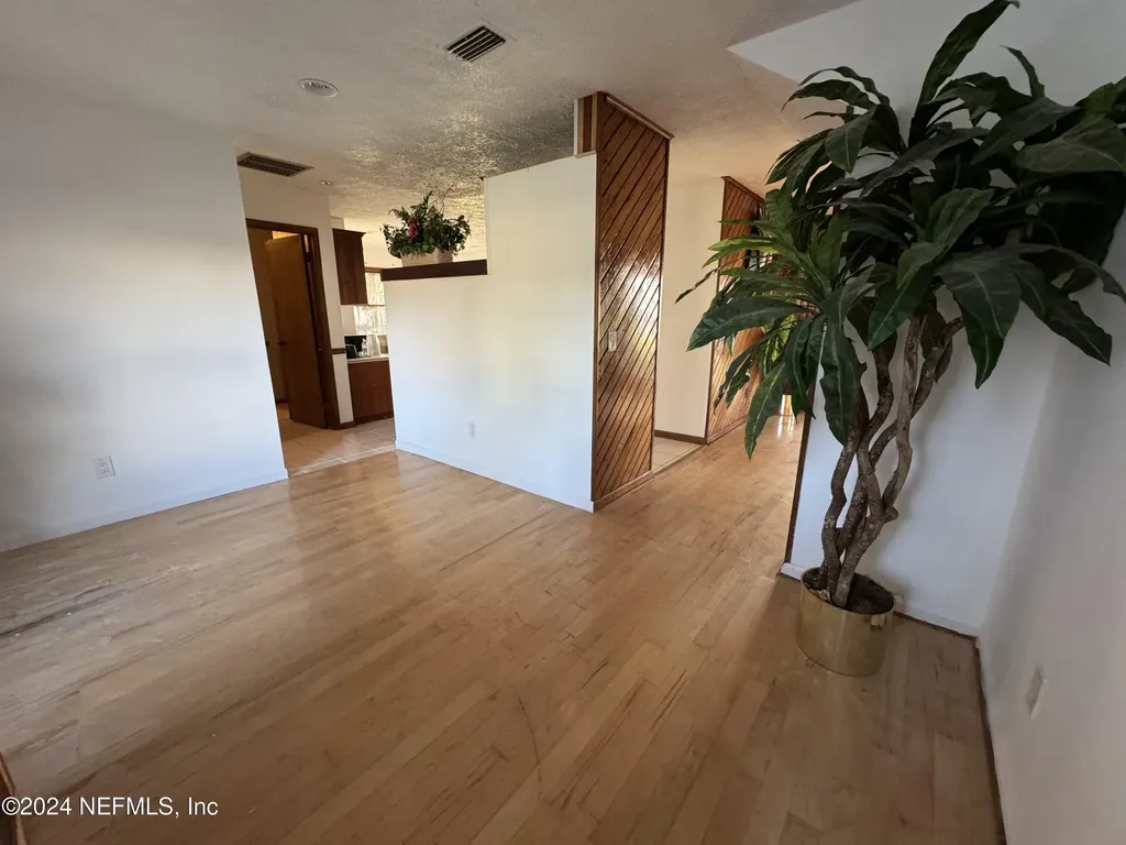 3832 Sandy Shores Drive Jacksonville FL 32277
