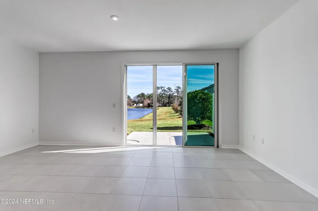 13115 Annies Walk Drive Jacksonville FL 32218