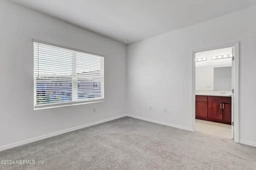 13115 Annies Walk Drive Jacksonville FL 32218