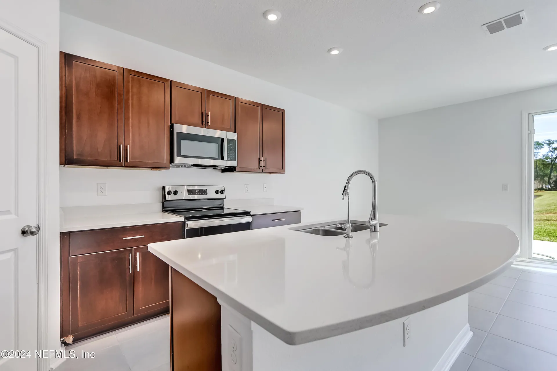 13115 Annies Walk Drive Jacksonville FL 32218