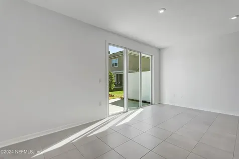 13115 Annies Walk Drive Jacksonville FL 32218